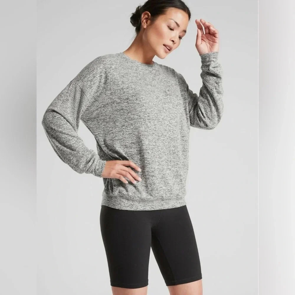 Athleta Mindful Pullover, Light Grey Heather SIZE Medium - Picture 2 of 11